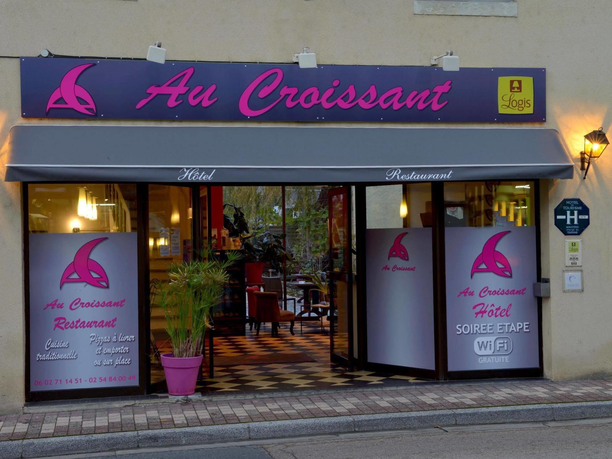 Logis Hotel Au Croissant Buzançais Exteriör bild